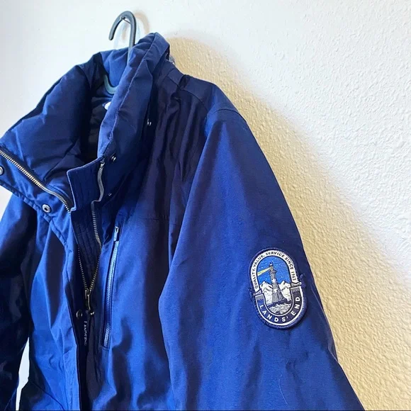 Land’s End Women’s Winter Parka - Picture 4 of 10